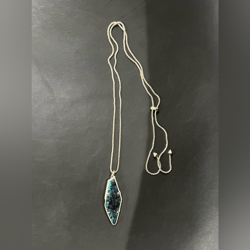 Kendra Scott long necklace